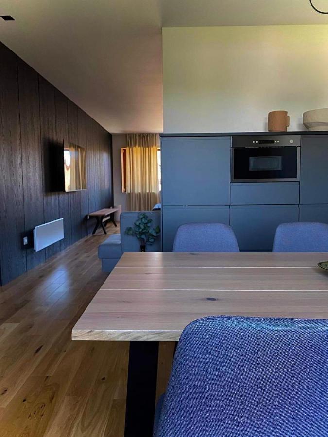 Apartman Zara Komarno Luaran gambar