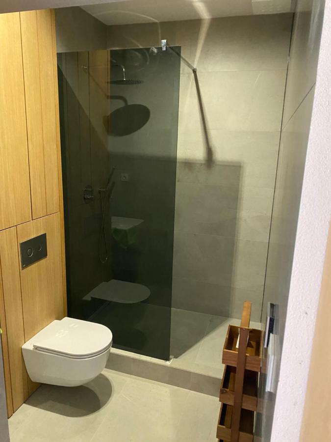 Apartman Zara Komarno Luaran gambar