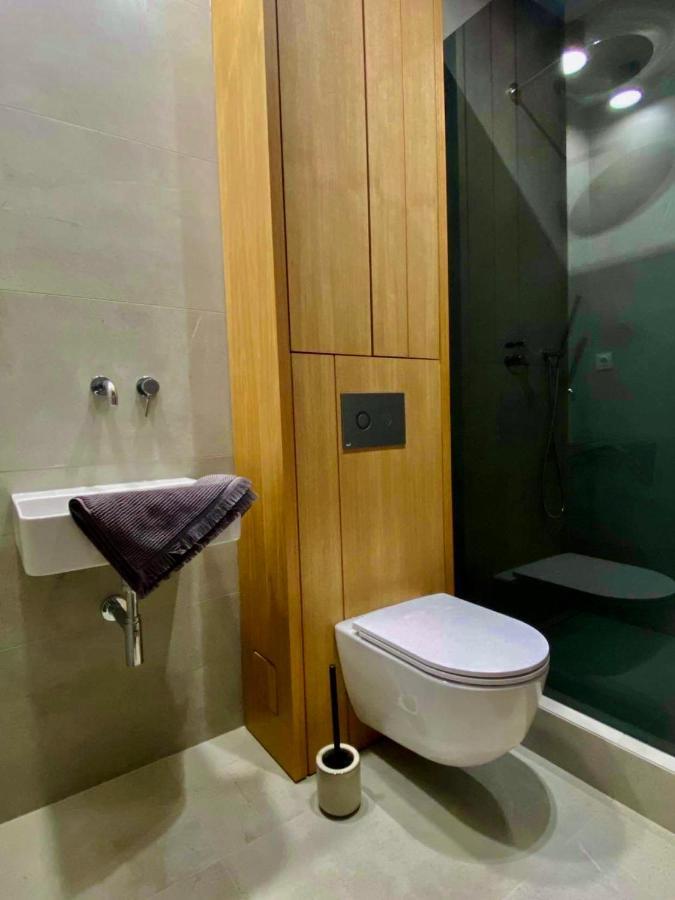 Apartman Zara Komarno Luaran gambar